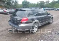 2009 Subaru Outback photo