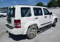 2009 Jeep LIBERTY фото