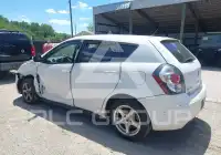 2009 Pontiac VIBE фото