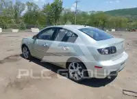 2009 Mazda 3 photo