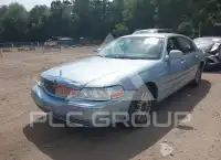 2009 Lincoln Town photo