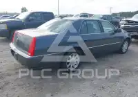 2009 Cadillac DTS photo