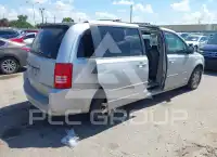2009 Chrysler TOWN & COUNTRY фото