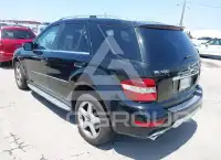 2009 Mercedes Benz ML 550 фото