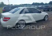 2009 Mercedes Benz C 300 фото