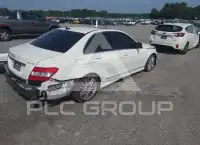 2009 Mercedes Benz C 300 фото