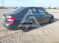 2009 Mercedes Benz C 300 фото