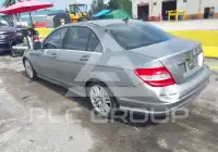 2009 Mercedes Benz C 300 фото