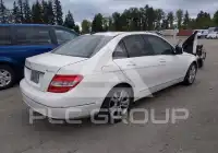 2009 Mercedes Benz C 300 photo