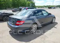 2009 Mercedes Benz C 300 фото
