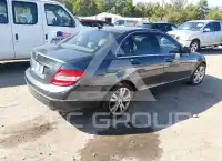2009 Mercedes Benz C 300 фото