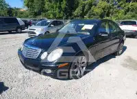 2009 Mercedes Benz E 350 photo