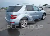 2009 Mercedes Benz ML 350 photo