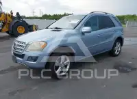 2009 Mercedes Benz ML 350 photo