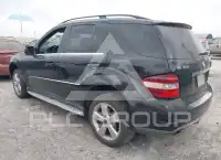 2009 Mercedes Benz ML 350 photo