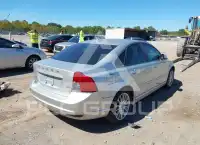 2009 Volvo S40 фото