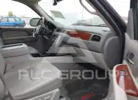 2009 GMC YUKON photo