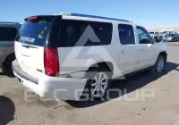 2009 GMC YUKON фото
