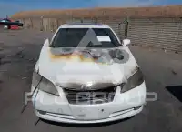 2009 Lexus ES350 photo