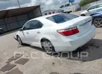 2009 Lexus LS460 photo