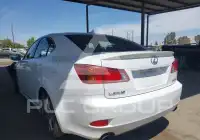 2009 Lexus IS350 photo