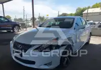 2009 Lexus IS350 photo