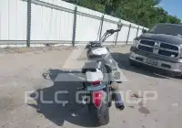 2009 Yamaha XVS1100 фото