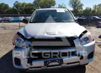 2009 Toyota RAV4 photo