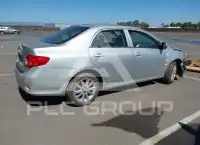 2009 Toyota COROLLA фото