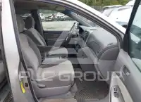 2009 Toyota SIENNA photo