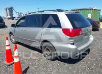 2009 Toyota SIENNA фото