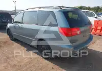 2009 Toyota SIENNA photo