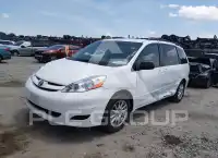 2009 Toyota SIENNA фото