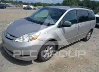 2009 Toyota SIENNA фото