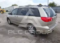 2009 Toyota SIENNA фото