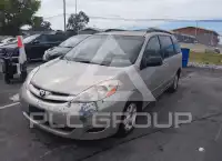 2009 Toyota SIENNA фото