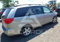 2009 Toyota SIENNA фото