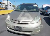2009 Toyota SIENNA фото