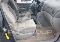 2009 Toyota SIENNA photo
