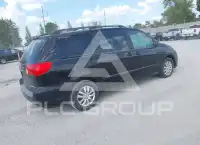 2009 Toyota SIENNA фото