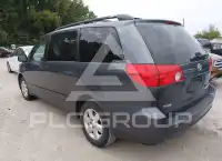 2009 Toyota SIENNA фото