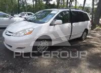 2009 Toyota SIENNA фото