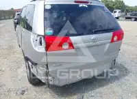 2009 Toyota SIENNA фото
