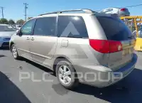 2009 Toyota SIENNA фото