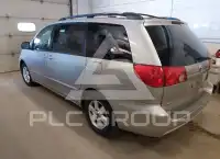 2009 Toyota SIENNA photo