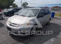 2009 Toyota SIENNA фото
