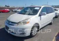 2009 Toyota SIENNA фото
