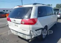 2009 Toyota SIENNA фото