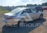 2009 Toyota CAMRY фото
