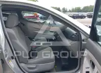 2009 Toyota CAMRY фото